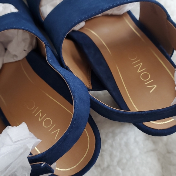 Vionic Bianca Suede Tort Buckle Heeled Sandals in Dark Blue - Picture 4 of 14
